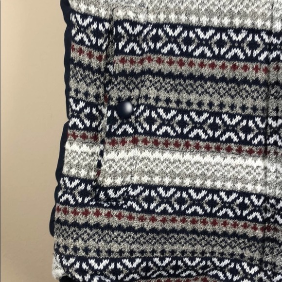 Skies Are Blue Knit Puffer Vest (Size Small) - Picture 4 of 8